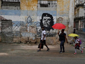 D&iacute;az-Canel responde a las amenazas de Trump sobre la "ca&iacute;da" de Cuba: "Cualquier agresor chocar&aacute; con una resistencia inexpugnable"