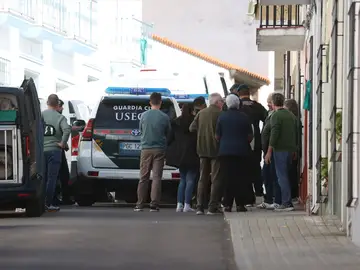 Agentes de la Guardia Civil en Hornachos, Badajoz. Agentes de la Guardia Civil en Hornachos, Badajoz.