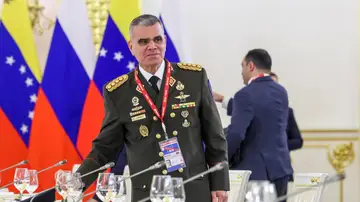 Delcy Rodríguez destituye a Vladimir Padrino al frente del Ministerio de Defensa Delcy Rodríguez destituye a Vladimir Padrino al frente del Ministerio de Defensa