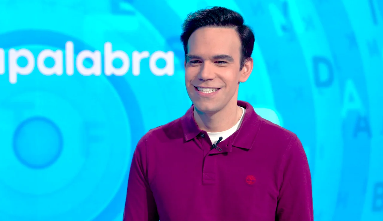 La historia personal de Javier Alonso hasta triunfar en Pasapalabra: "Mi madre me apuntó al casting"
