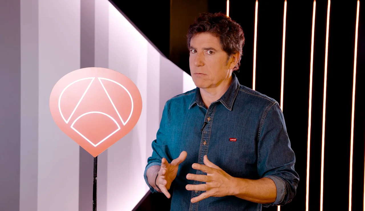 Manel Fuentes nos cuenta los cambios para esta temporada de Tu cara me suena... ¡y nos da una primicia!