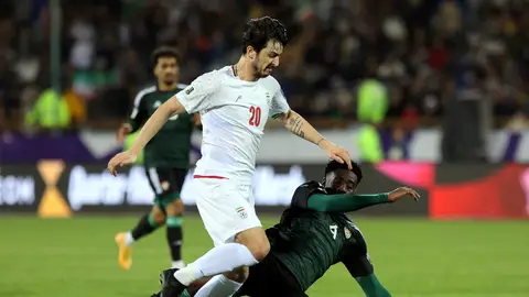 Sardar Azmoun durante un partido con la selección iraní Sardar Azmoun durante un partido con la selección iraní