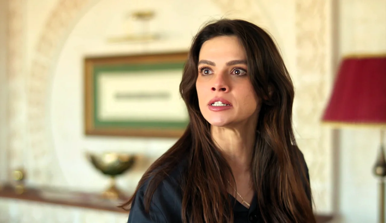 “¡Nadie decidirá por mí!”: Alya estalla cuando intentan convertirla en una esposa sumisa