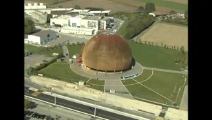 Efem&eacute;rides de hoy 30 de marzo de 2026: Hito del gran colisionador de hadrones