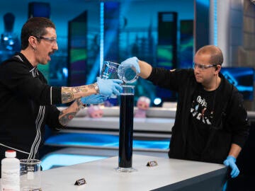 "&iquest;&iexcl;Qui&eacute;n te ha ense&ntilde;ado eso!?": Carmen Maura alucina con el experimento de Marron