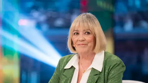 El accidente de Carmen Maura en un festival: "Inmediatamente me fui a urgencias" El accidente de Carmen Maura en un festival: "Inmediatamente me fui a urgencias"