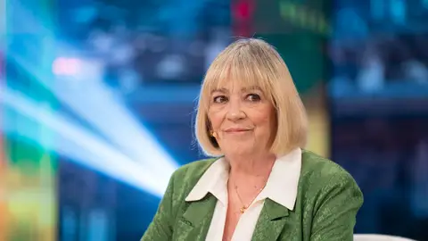 El accidente de Carmen Maura en un festival: "Inmediatamente me fui a urgencias" El accidente de Carmen Maura en un festival: "Inmediatamente me fui a urgencias"