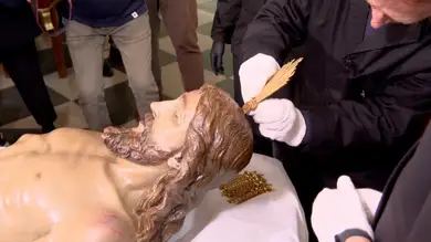 Restaurado un cristo de Paiporta sumergido en barro por la DANA Restaurado un cristo de Paiporta sumergido en barro por la DANA