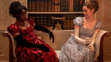 Masali Baduza como Michaela y Hannah Dodd como Francesca Bridgerton