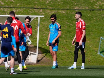 Joan Garc&iacute;a, en el entrenamiento del lunes en Las Rozas
