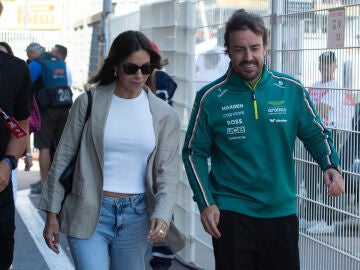 Melissa Jim&eacute;nez y Fernando Alonso