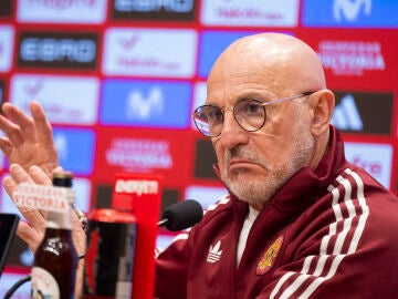 Luis de la Fuente en rueda de prensa