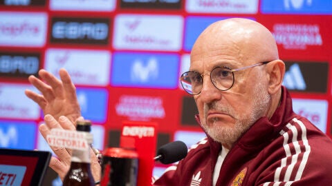 Luis de la Fuente en rueda de prensa