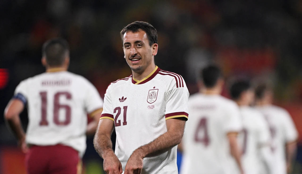Oyarzabal celebra su primer gol ante Serbia