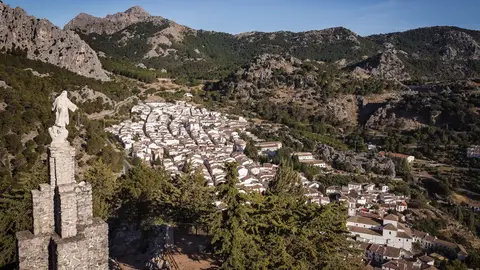 Grazalema se abre al turismo Grazalema se abre al turismo