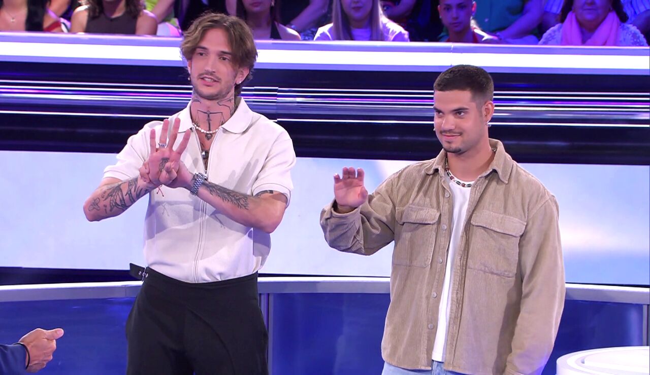 Juan y Marcos, concursantes de Atrapa un mill&oacute;n