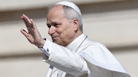 Le&oacute;n XIV llega al Principado de M&oacute;naco en la primera visita al pa&iacute;s de un Papa