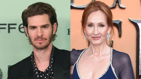 Andrew Garfield y J.K. Rowling Andrew Garfield y J.K. Rowling