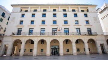Fachada de la Audiencia Provincial de Alicante, a 26 de marzo de 2026, en Alicante, Comunidad Valenciana