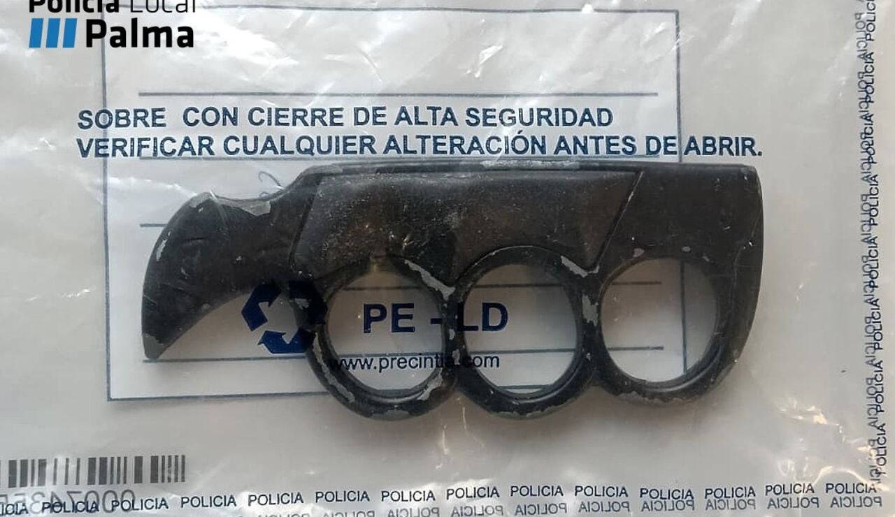 Detenido por agredir con un pu&ntilde;o americano a los polic&iacute;as que trataban de atenderle en Palma