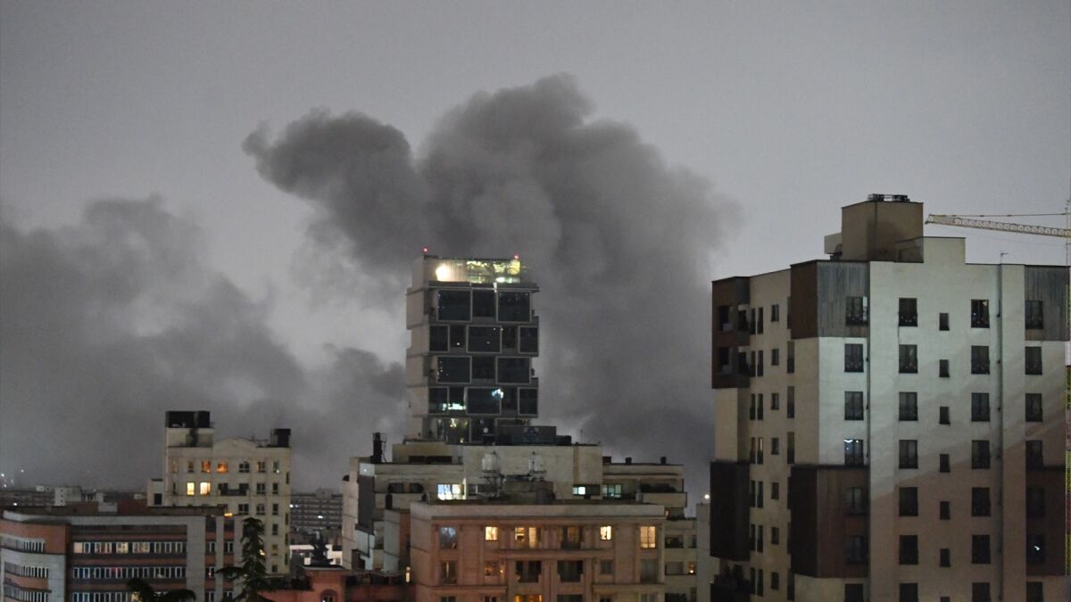 Última hora de la guerra de Irán y los ataques de EEUU e Israel en directo: No cesan los ataques en Irán Irán e Israel y sube el precio del petróleo