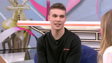 Xavier Bautista, el campeón de gimnasia rítmica al que no reconocen por ser hombre: Xavier Bautista, el campeón de gimnasia rítmica al que no reconocen por ser hombre: