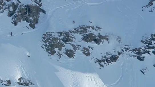 Abel Moga, en pleno descenso en Verbier Abel Moga, en pleno descenso en Verbier