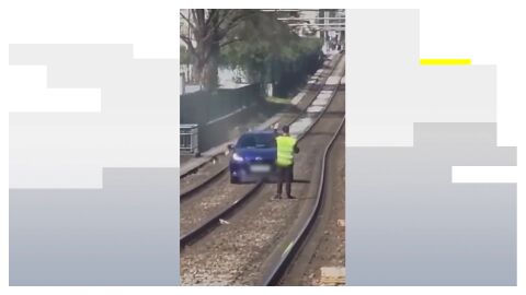 Conductor por las v&iacute;as ferroviarias