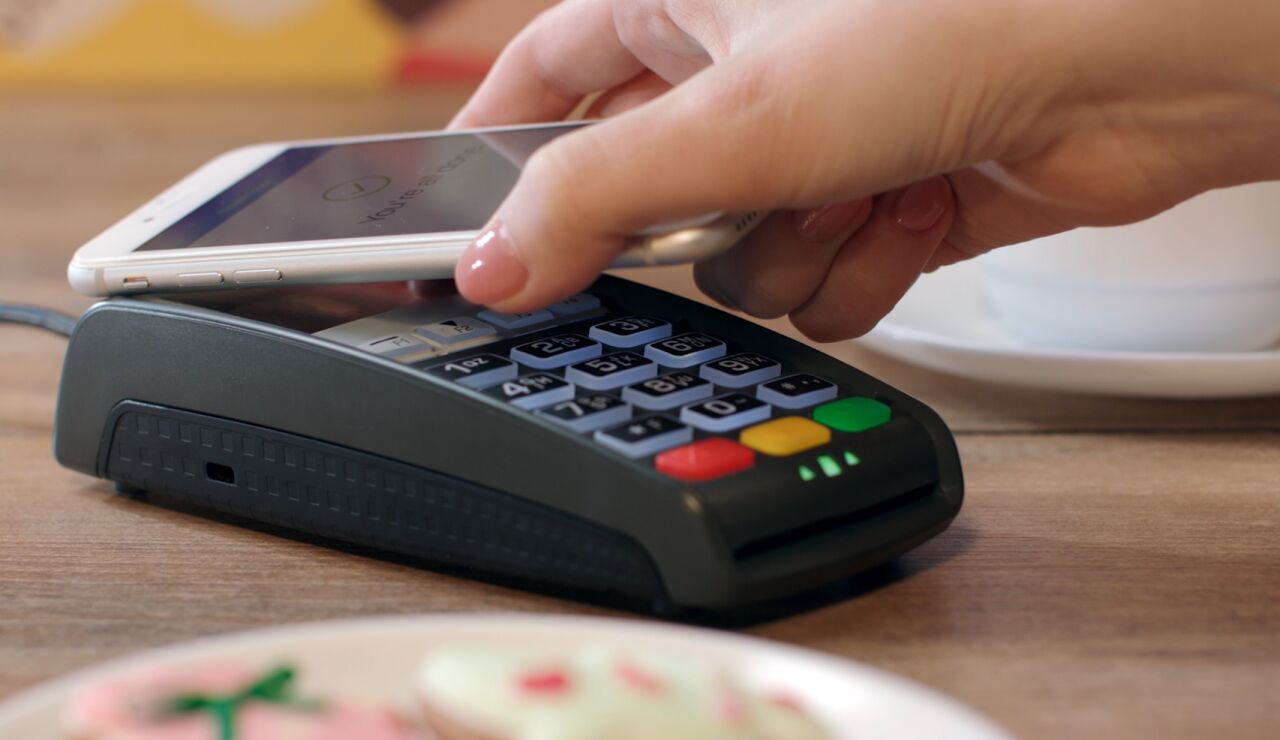 C&oacute;mo proteger tu tarjeta de cr&eacute;dito cuando pagas con el m&oacute;vil