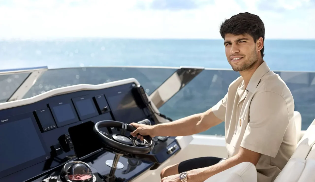 Carlos Alcaraz presenta su nuevo yate de lujo