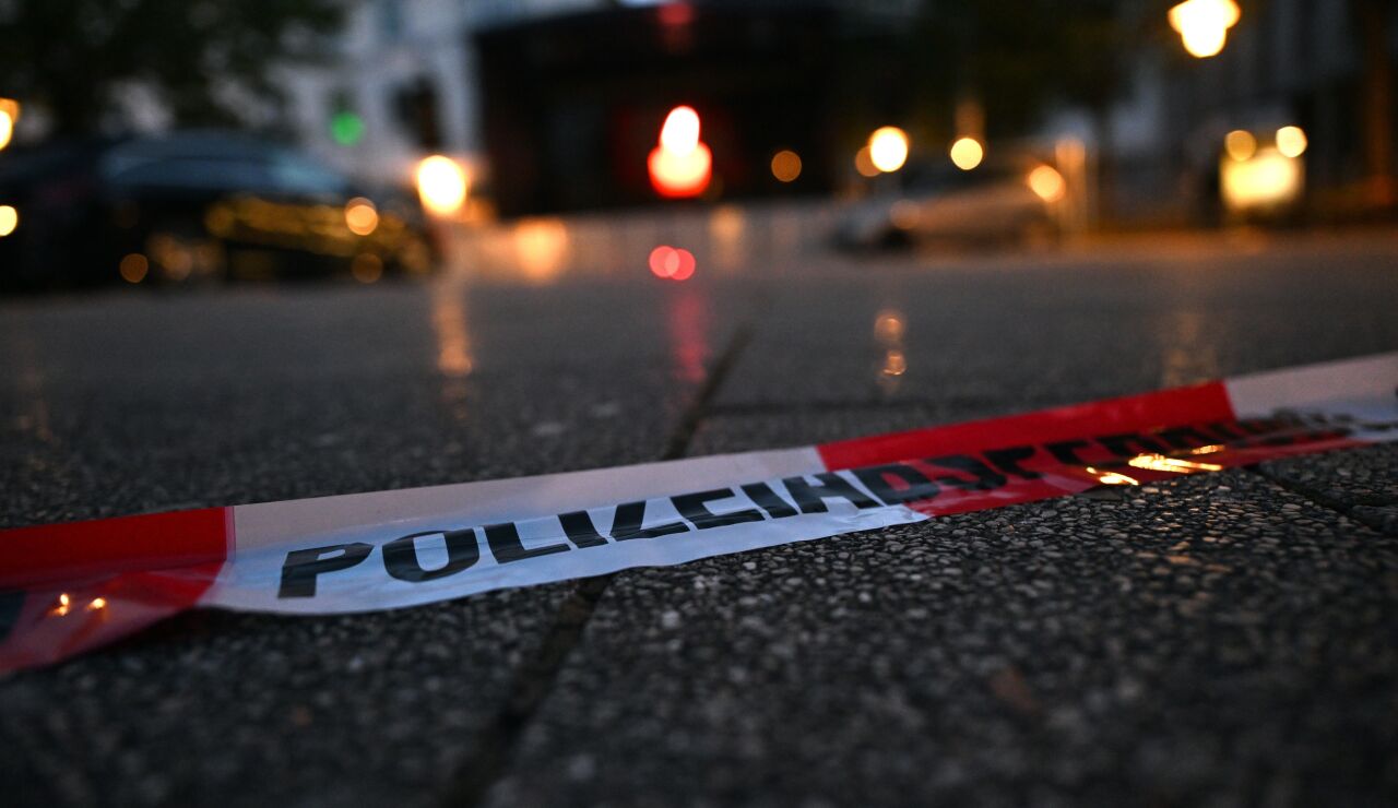 Cord&oacute;n policial