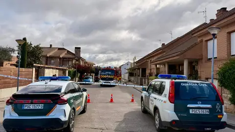 Patrullas de la Guardia Civil en el lugar en el que se ha registrado un incendio en Cintruénigo. Patrullas de la Guardia Civil en el lugar en el que se ha registrado un incendio en Cintruénigo. REMITIDA / HANDOUT por Guardia Civil Fotografía remitida a medios de comunicación exclusivamente para ilustrar la noticia a la que hace referencia la imagen, y citando la procedencia de la imagen en la firma 02/04/2026