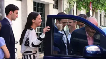 Jorge Navalpotro, Victoria Federica y Froilán acompañan al rey Juan Carlos Jorge Navalpotro, Victoria Federica y Froilán acompañan al rey Juan Carlos