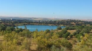  Hallado un cad&aacute;ver en el Lago Azul a esperas de ser identificado