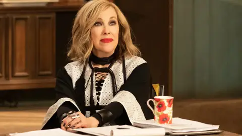 Catherine O’Hara como Moira Rose en Schitt’s Creek Catherine O’Hara como Moira Rose en Schitt’s Creek