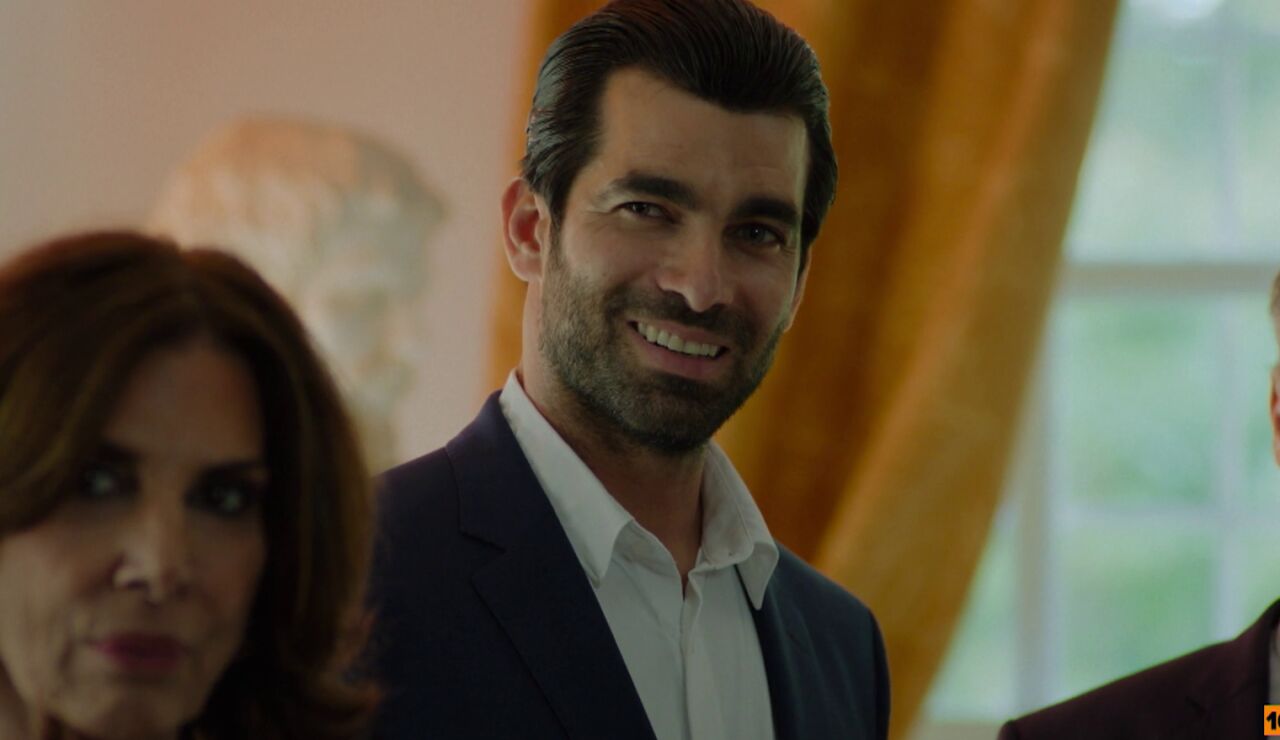 Can se queda sonriente al ver a Sonia