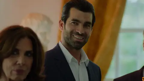 Can se queda sonriente al ver a Sonia Can se queda sonriente al ver a Sonia