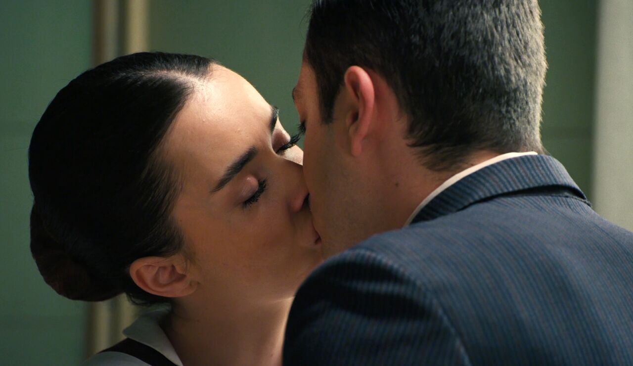 Paula y Tasio caen de nuevo en la tentaci&oacute;n y vuelven a besarse: &ldquo;Estoy sintiendo algo muy fuerte por ti&rdquo;