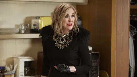 Catherine O’Hara como Moira Rose en Schitt’s Creek Catherine O’Hara como Moira Rose en Schitt’s Creek