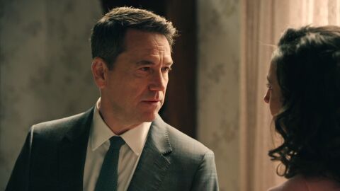 &ldquo;Bego&ntilde;a es sagrada para m&iacute;&rdquo;: Gabriel le deja las cosas claras a Beatriz despu&eacute;s de que ella descubra que su matrimonio no es tan perfecto 