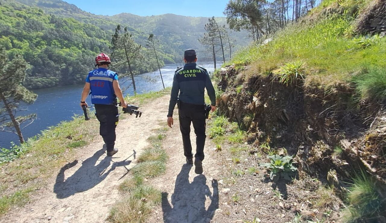 Siguen buscando al joven desaparecido en el r&iacute;o Mi&ntilde;o tras un accidente de kayak