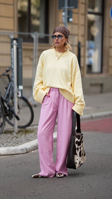 Pantalones con pliegues