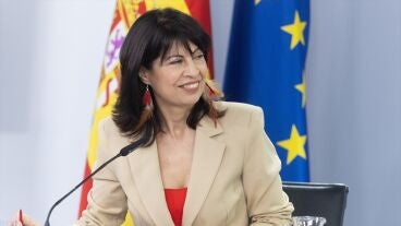 La ministra de Igualdad, Ana Redondo, en una rueda de prensa.