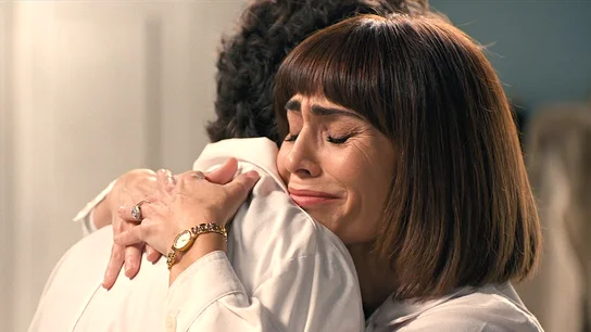 Miguel se disculpa con su madre tras descubrir la infidelidad de su padre y le asegura que nunca podrá perdonarlo: “Ha roto tu confianza” Miguel se disculpa con su madre tras descubrir la infidelidad de su padre y le asegura que nunca podrá perdonarlo: “Ha roto tu confianza”