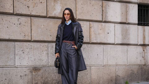 Pantalones con pliegues