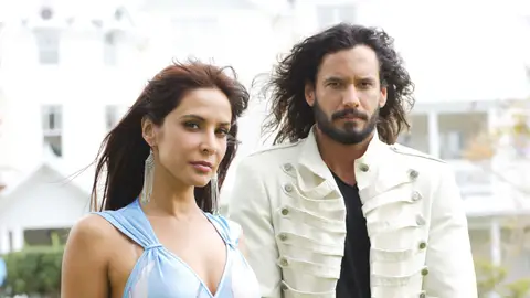 Los protagonistas de El cuerpo del deseo Los protagonistas de El cuerpo del deseo