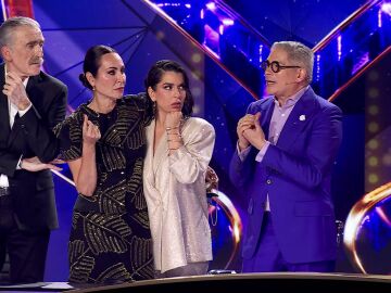 Labios desata la locura entre los investigadores: &iquest;Lady Gaga, Kylie Minogue o la &ldquo;disruptiva&rdquo; teor&iacute;a de Boris? 