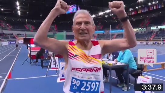 A los 90 a&ntilde;os, Manuel Alonso conquista Europa: doble oro y r&eacute;cord del mundo en atletismo: "Me da much&iacute;simas ganas de vivir"