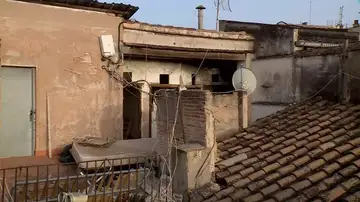 Okupas en el centro de Valencia atemorizan a los vecinos Okupas en el centro de Valencia atemorizan a los vecinos