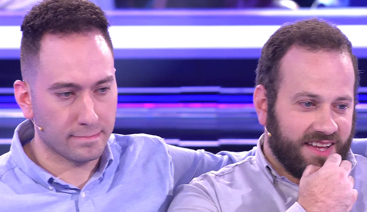 Juan y Emérito, en la cuerda floja tras un cambio de fajos de última hora: “Por jugar”